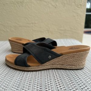 UGG gwyn espadrille wedge sandal
